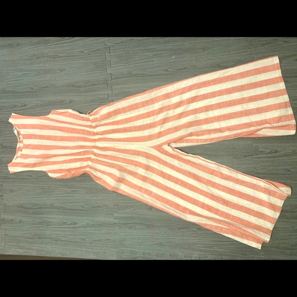 🔺SOLD🔺NWT Aubrey 3+1 jumpsuit - Picture 3 of 8